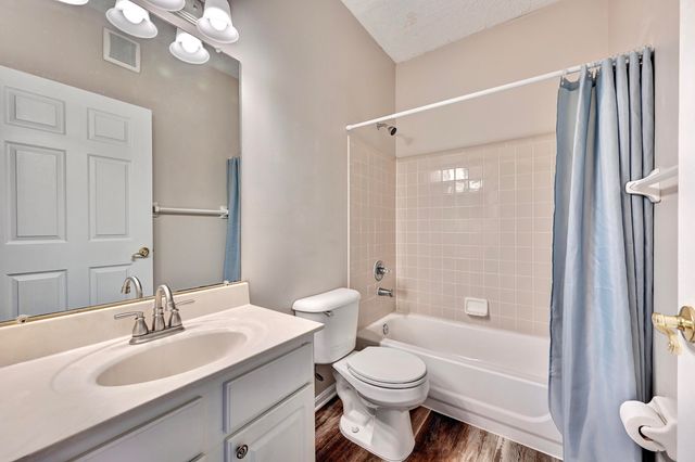 147 Saddlebrook Lane, 583, Florence, KY 41042