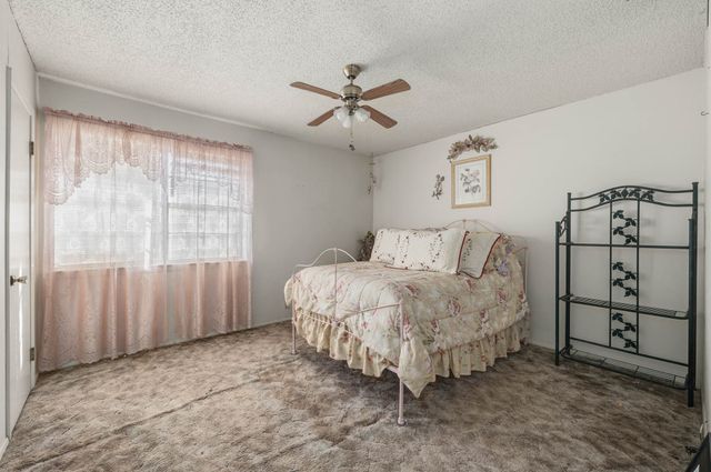 3692 Fm 66, Grandview, TX 76050