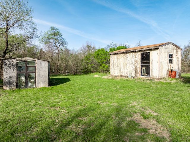 3692 Fm 66, Grandview, TX 76050