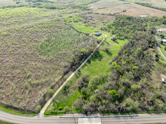 3692 Fm 66, Grandview, TX 76050