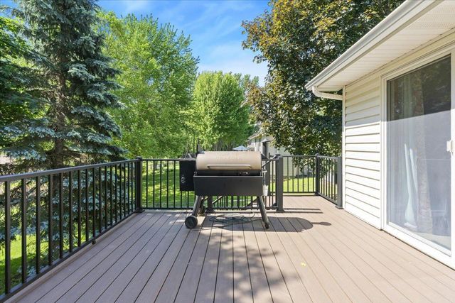 13160 Red Fox Road, Rogers, MN 55374