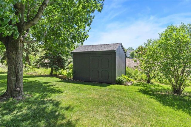 13160 Red Fox Road, Rogers, MN 55374