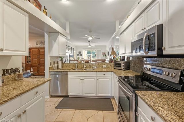 21468 Knighton RUN, Estero, FL 33928