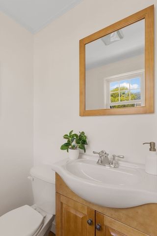 220 Hillside Avenue, Arlington, MA 02476