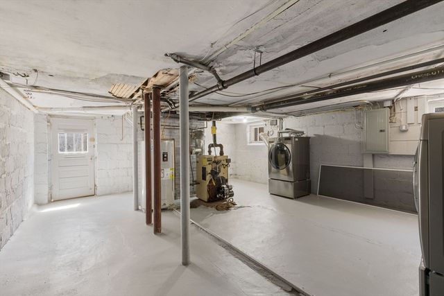 220 Hillside Avenue, Arlington, MA 02476