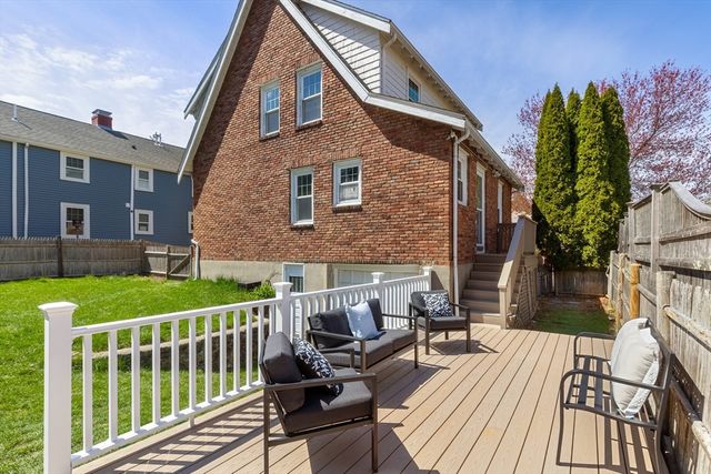 220 Hillside Avenue, Arlington, MA 02476