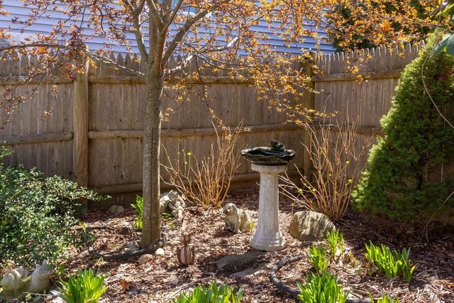 220 Hillside Avenue, Arlington, MA 02476