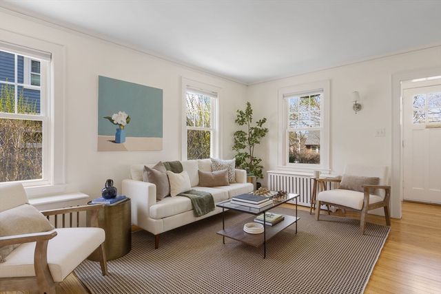 220 Hillside Avenue, Arlington, MA 02476