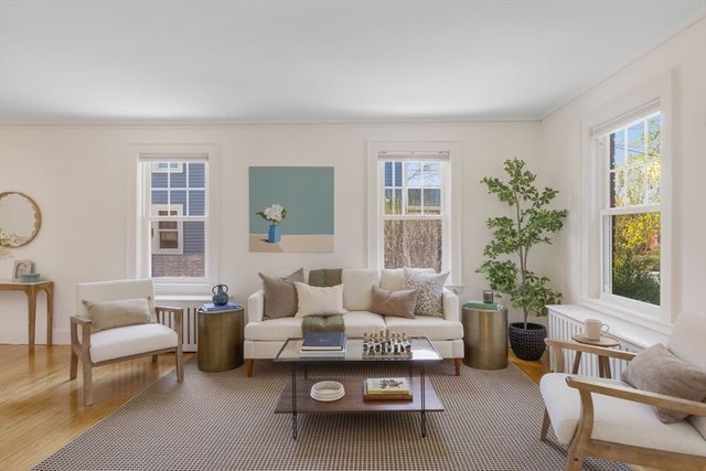 220 Hillside Avenue, Arlington, MA 02476