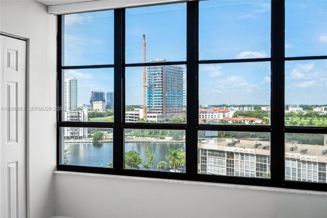 600 Three Islands Blvd 911, Hallandale Beach, FL 33009
