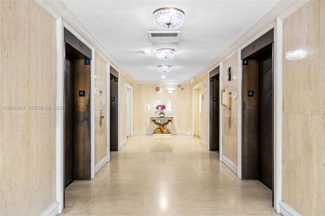 600 Three Islands Blvd 911, Hallandale Beach, FL 33009