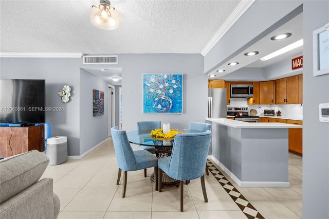 600 Three Islands Blvd 911, Hallandale Beach, FL 33009