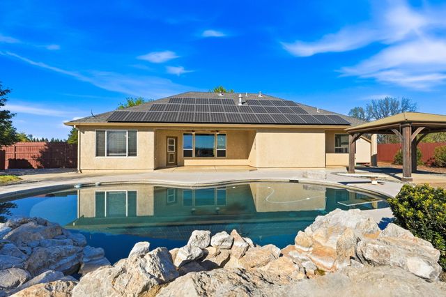 17150 Marianas Way, Cottonwood, CA 96022