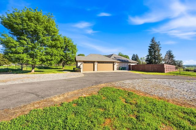 17150 Marianas Way, Cottonwood, CA 96022