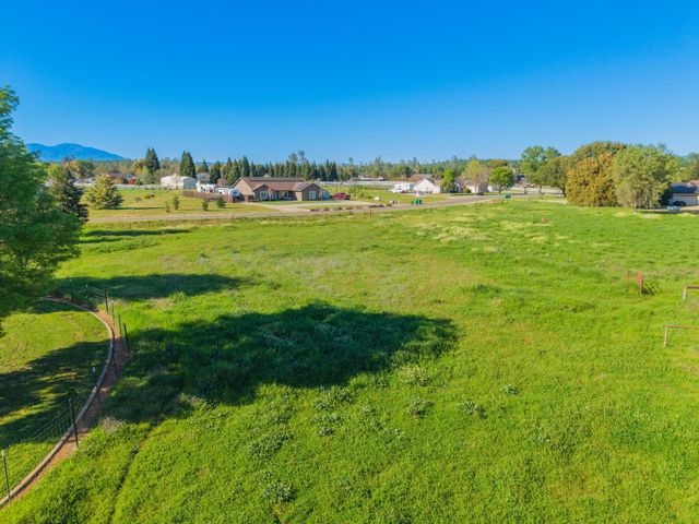 17150 Marianas Way, Cottonwood, CA 96022