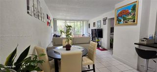816 NW 87th Ave 107, Miami, FL 33172
