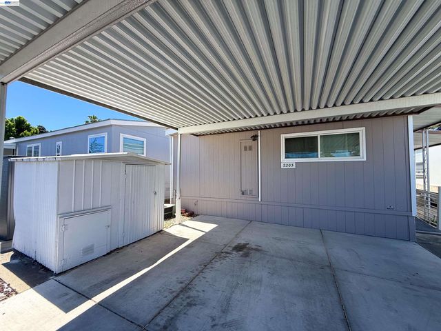 2203 Dalis Dr 127, Concord, CA 94520