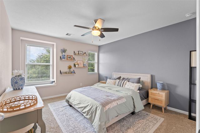 1942 Elkington Circle, Conroe, TX 77304