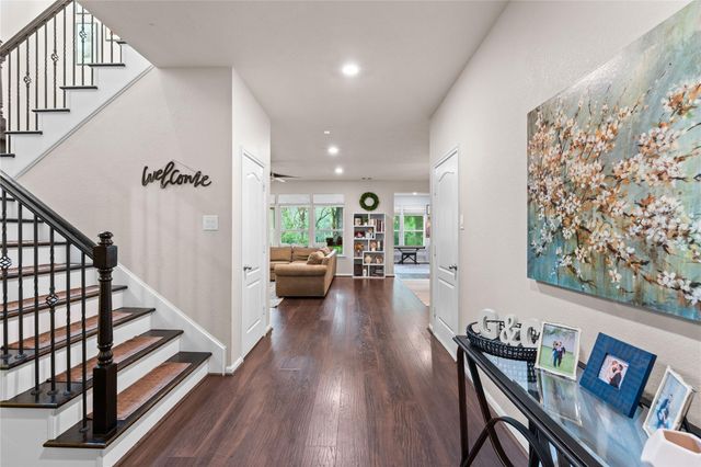 1942 Elkington Circle, Conroe, TX 77304