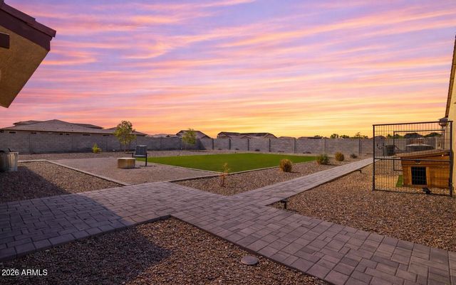 13531 W Tuckey Court, Glendale, AZ 85307