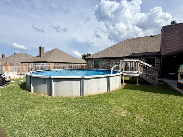 2105 Stonegate Boulevard, Bridgeport, TX 76426