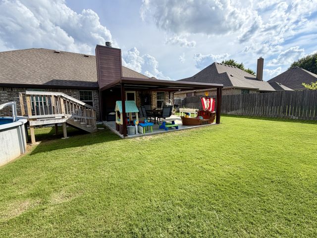2105 Stonegate Boulevard, Bridgeport, TX 76426
