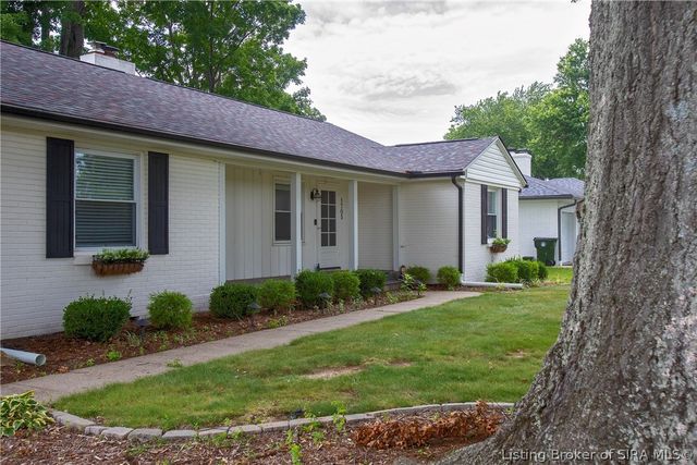 1705 Crestview Drive, New Albany, IN 47150
