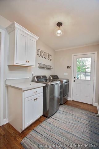 1705 Crestview Drive, New Albany, IN 47150
