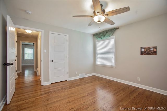 1705 Crestview Drive, New Albany, IN 47150