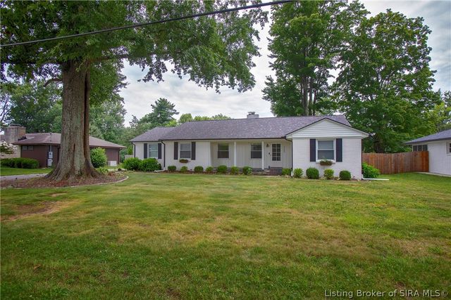 1705 Crestview Drive, New Albany, IN 47150