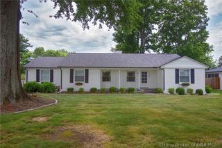 1705 Crestview Drive, New Albany, IN 47150