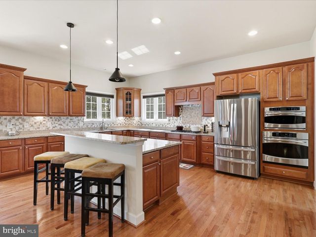 41961 RIDING MILL PL, Ashburn, VA 20148