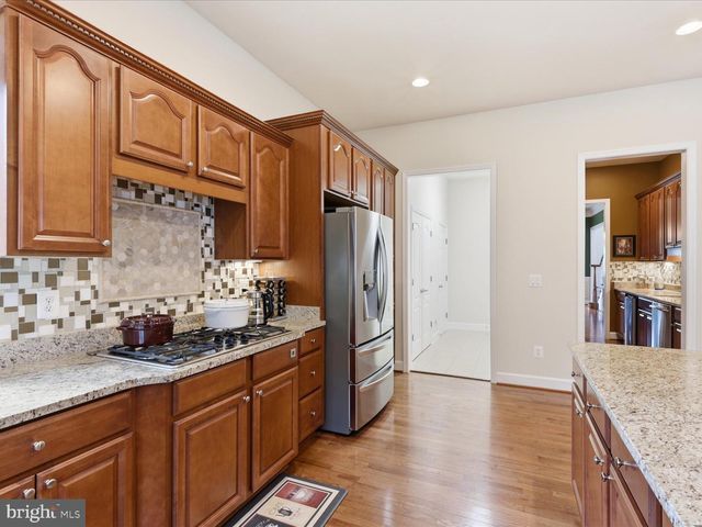 41961 RIDING MILL PL, Ashburn, VA 20148