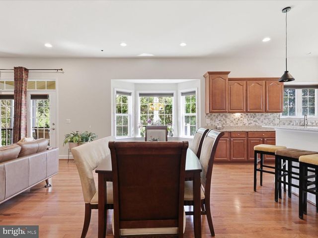 41961 RIDING MILL PL, Ashburn, VA 20148