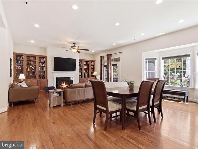 41961 RIDING MILL PL, Ashburn, VA 20148