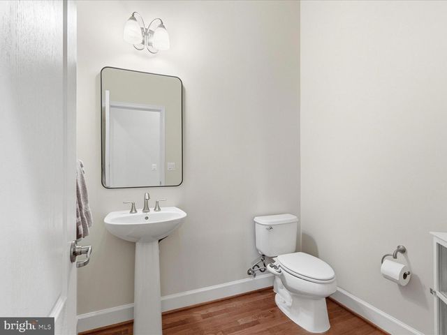 41961 RIDING MILL PL, Ashburn, VA 20148