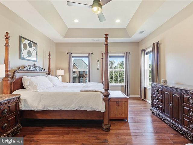41961 RIDING MILL PL, Ashburn, VA 20148