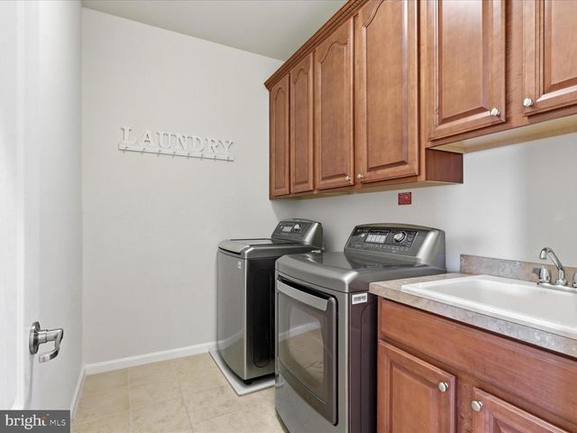 41961 RIDING MILL PL, Ashburn, VA 20148