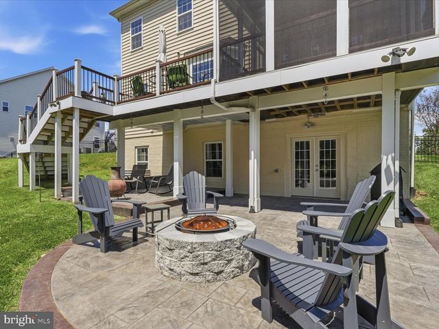 41961 RIDING MILL PL, Ashburn, VA 20148