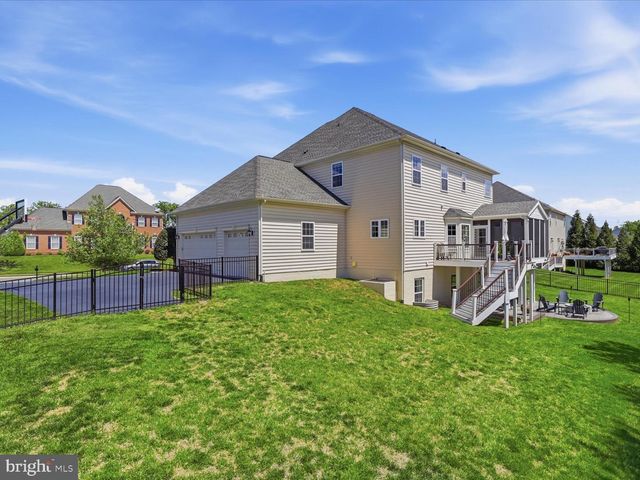 41961 RIDING MILL PL, Ashburn, VA 20148