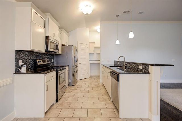 8424 NW 142nd Street, Oklahoma City, OK 73142