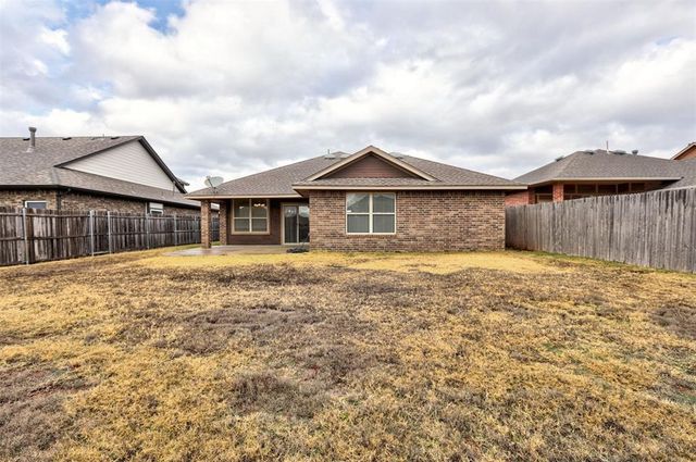 8424 NW 142nd Street, Oklahoma City, OK 73142