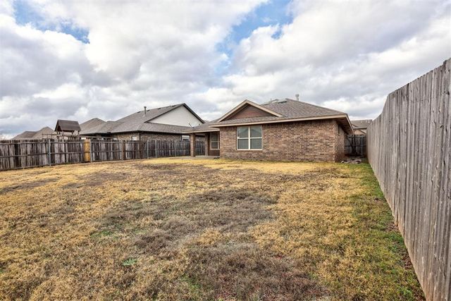 8424 NW 142nd Street, Oklahoma City, OK 73142