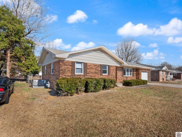 3024 Ramage Drive, Paducah, KY 42003