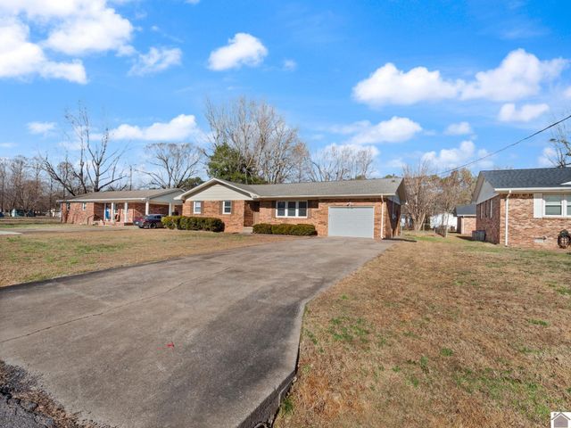 3024 Ramage Drive, Paducah, KY 42003