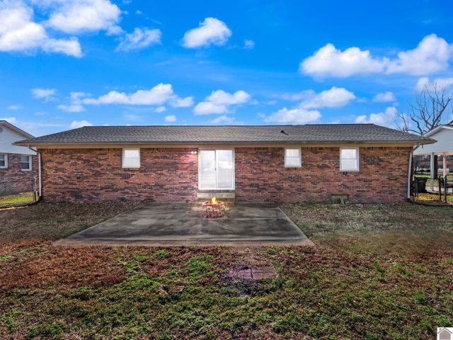 3024 Ramage Drive, Paducah, KY 42003