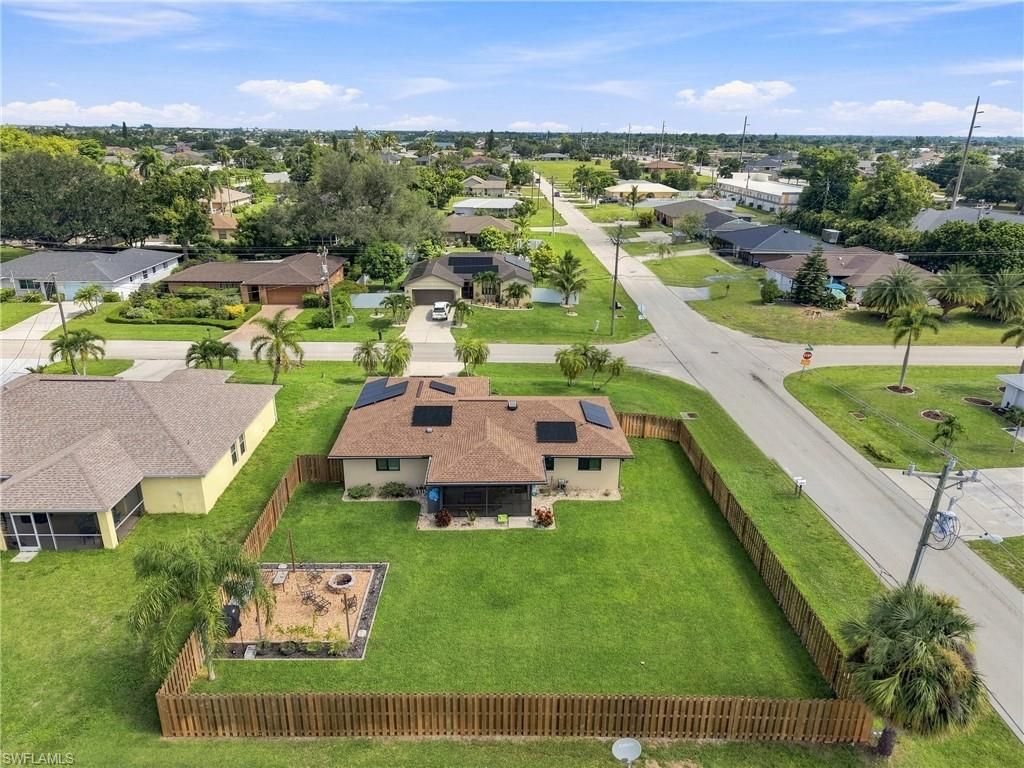 22 SW 13th TER, CAPE CORAL, FL 33991 — photo 2
