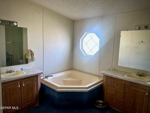 5907 Arroyo Sereno Court, El Paso, TX 79932