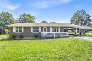 129 Green Meadow NE Lane, Calhoun, GA 30701
