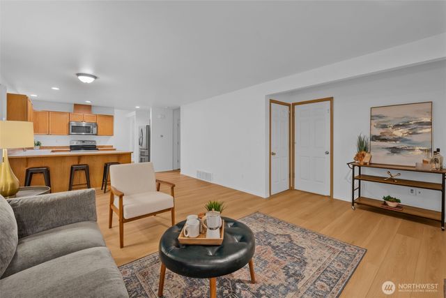 820 Grimes Road, Bothell, WA 98012